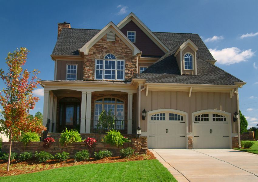 home-with-two-door-garage-and-front-yard